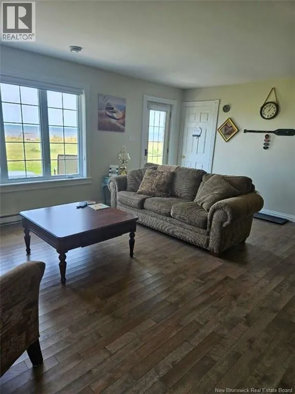16 Spence's Beach Road