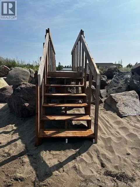 16 Spence's Beach Road