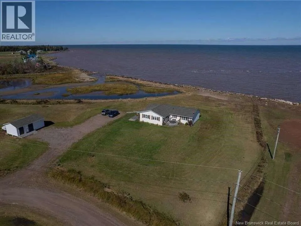 16 Spence's Beach Road