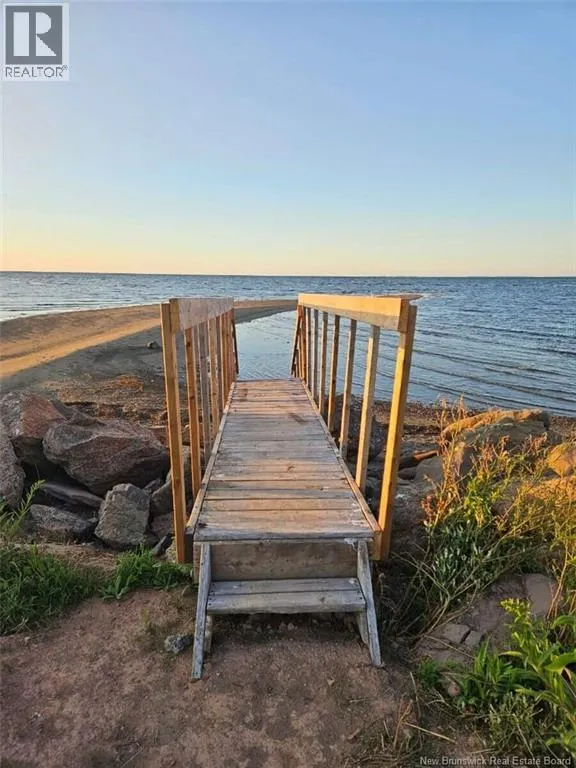 16 Spence's Beach Road