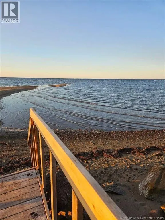 16 Spence's Beach Road
