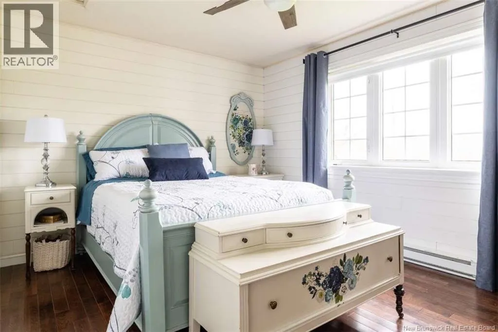 16 Spence's Beach Road
