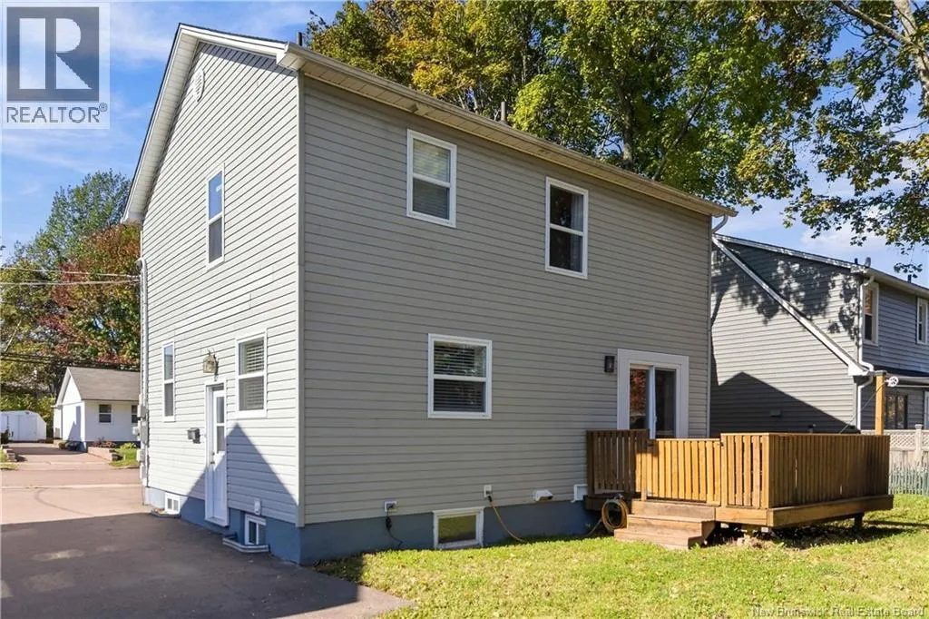 165 West Lane