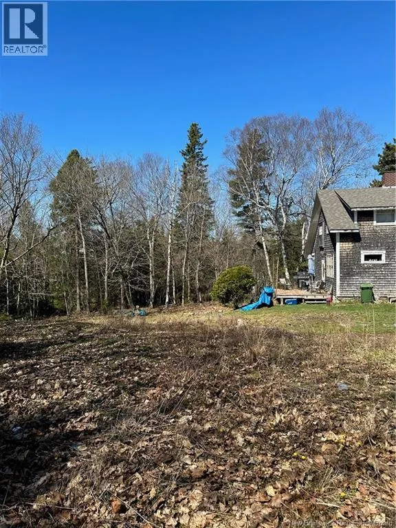 16 Clark Road
