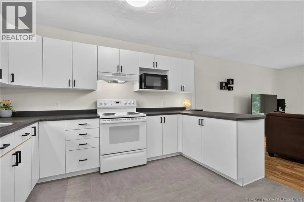55-57 Galbraith Crescent