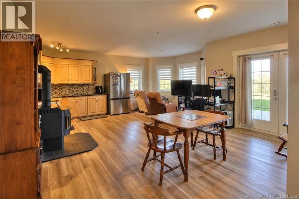 1629 Bass River Point