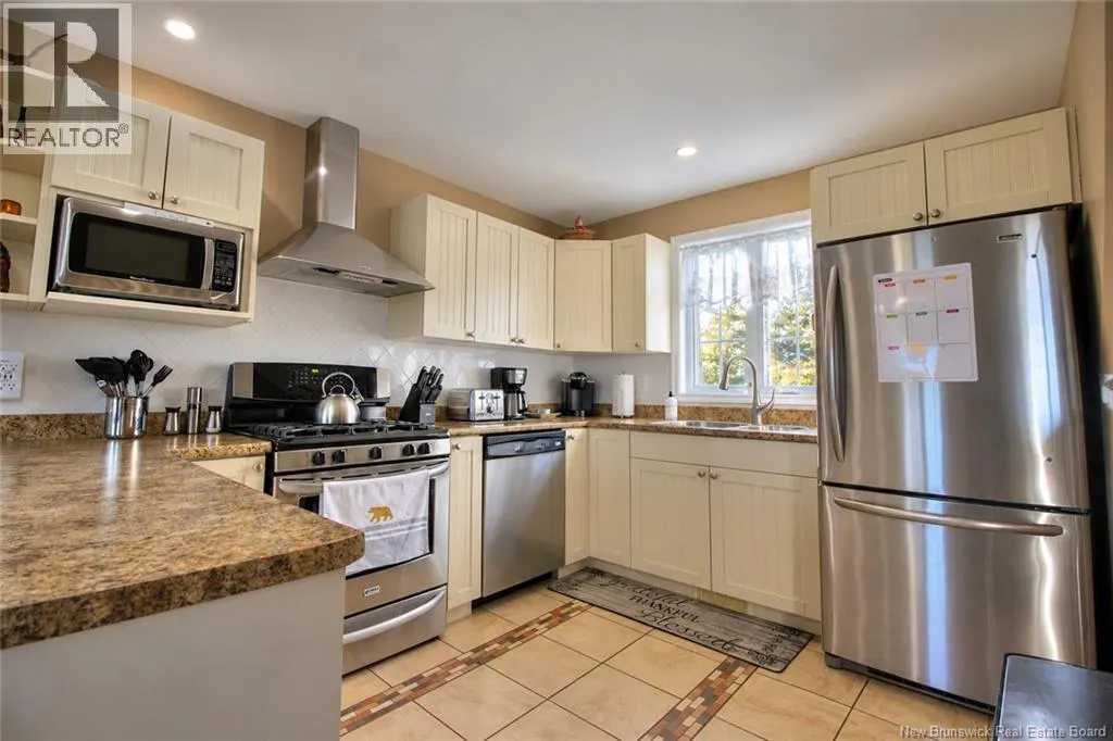1629 Bass River Point