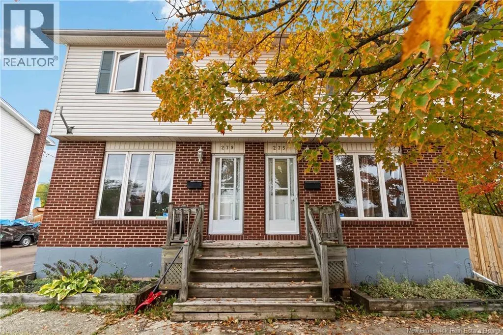 275-279 Ayer Avenue