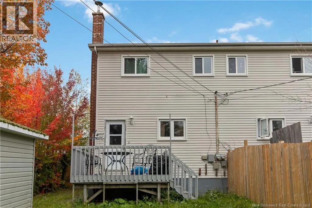 275-279 Ayer Avenue
