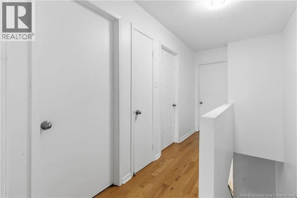 275-279 Ayer Avenue