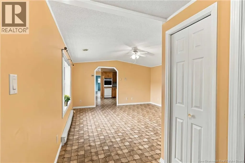 10 Northrup Crescent