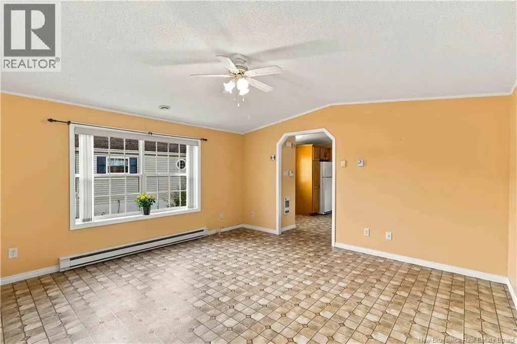 10 Northrup Crescent