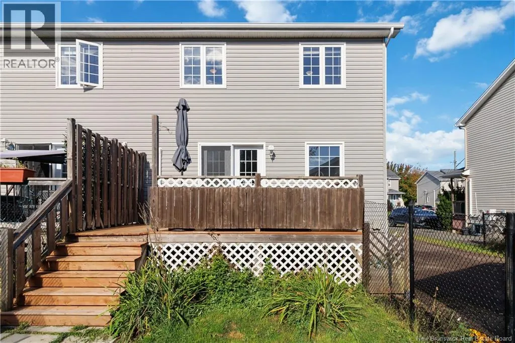 34 Christopher Crescent