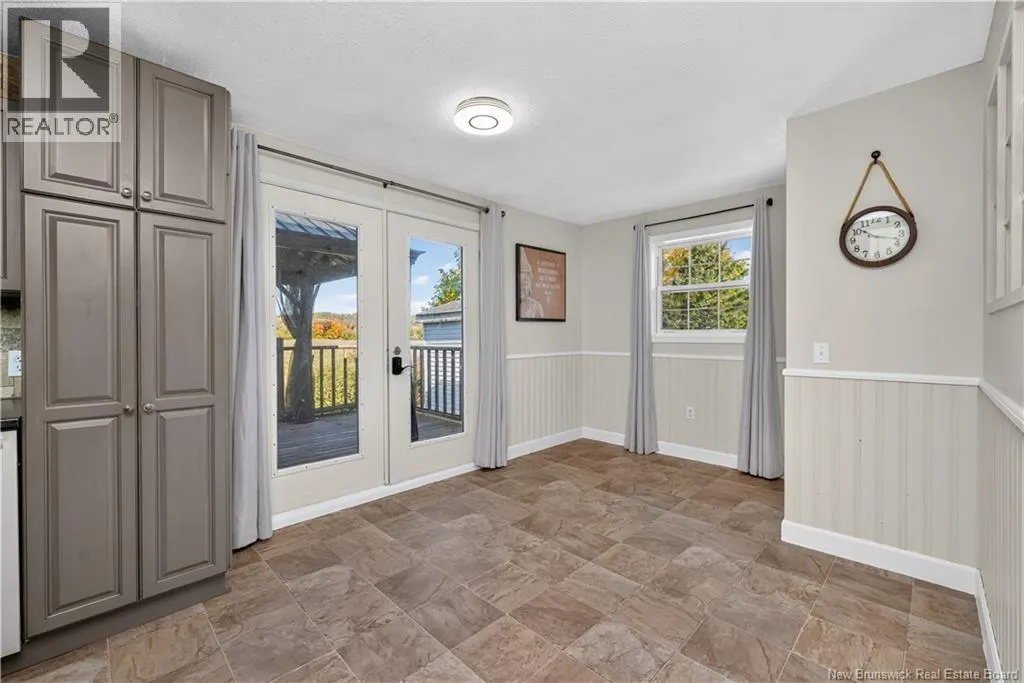 83 Renfrew