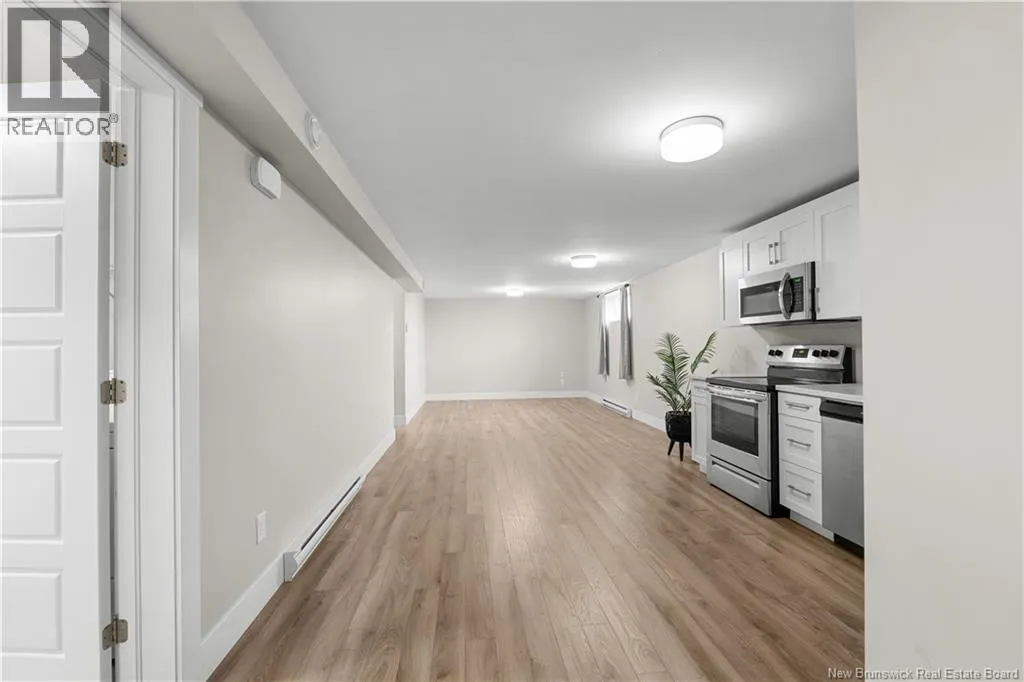 51-53 MacIntosh Boulevard