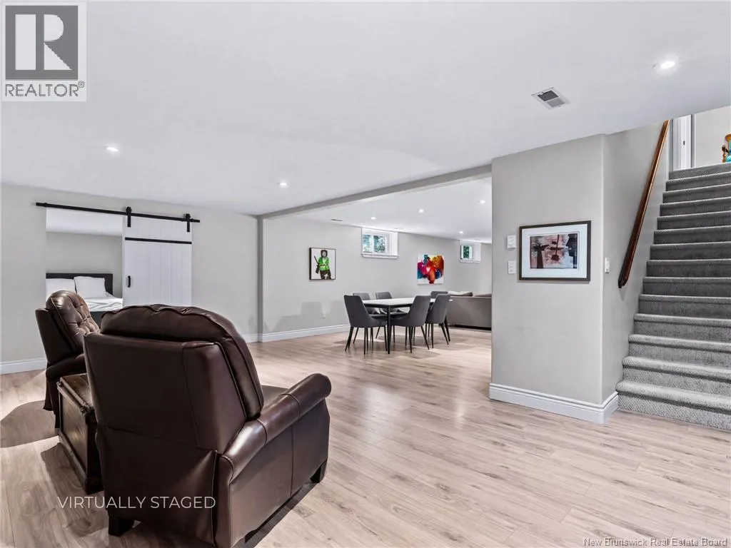 169 Maurice Crescent