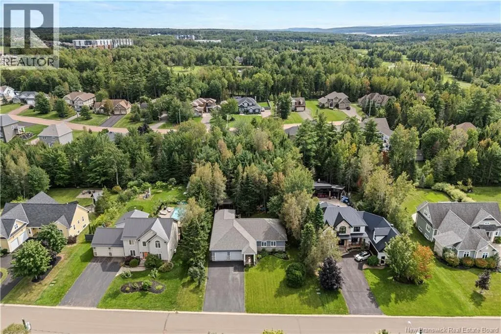 169 Maurice Crescent