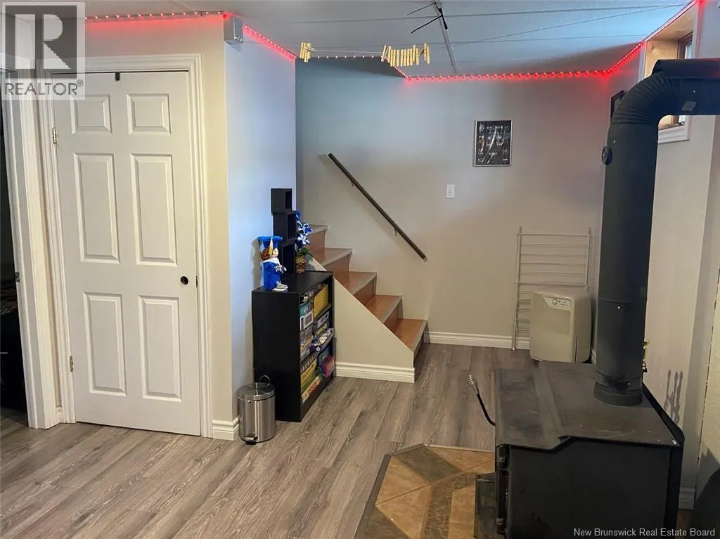 16 46th Avenue