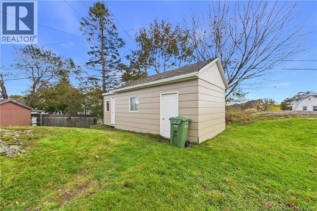 460 Lawrence Street