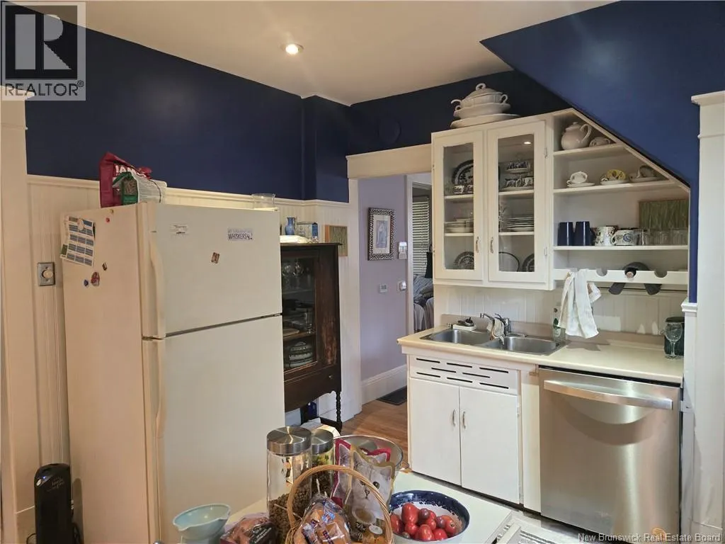 159 Dominion Street