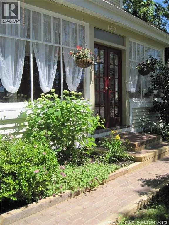 159 Dominion Street