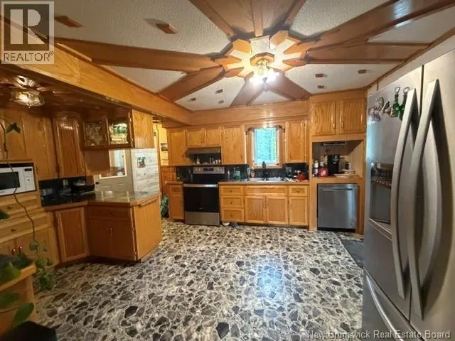 142 Mechanic Lake Road