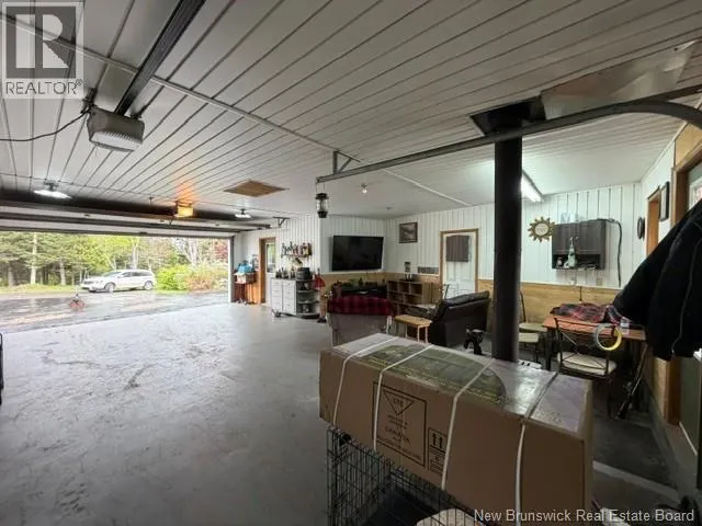 142 Mechanic Lake Road
