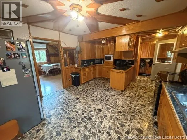 142 Mechanic Lake Road