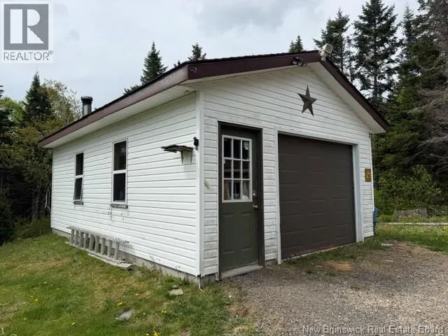 142 Mechanic Lake Road