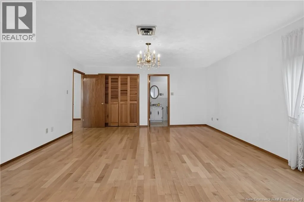 39 Kenwood Drive
