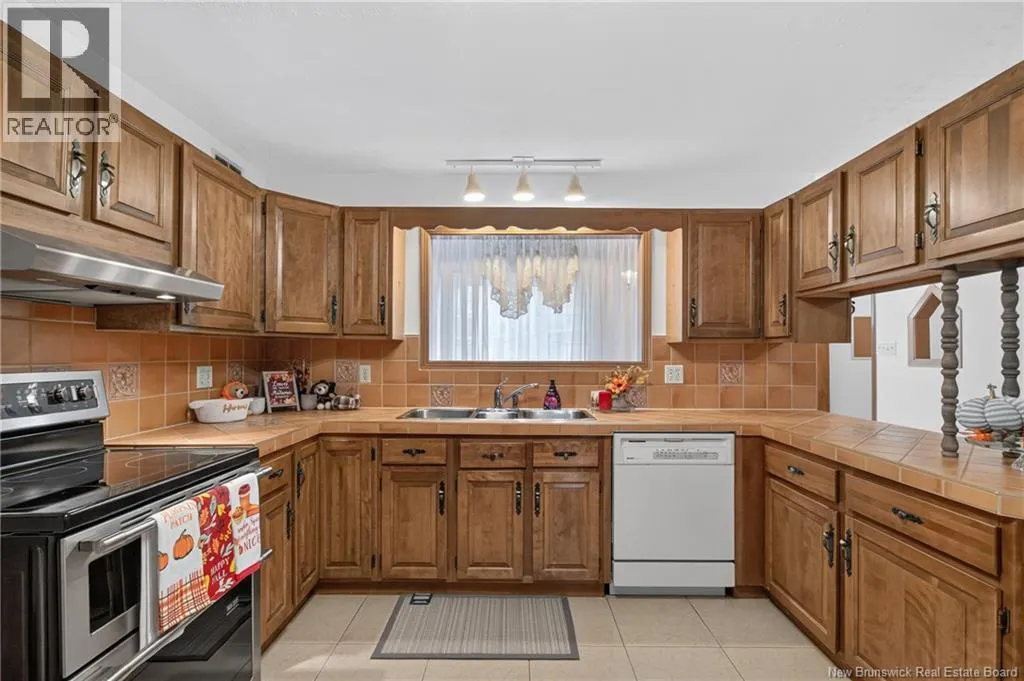39 Kenwood Drive