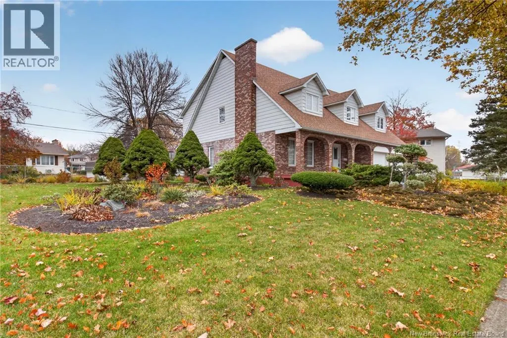 39 Kenwood Drive