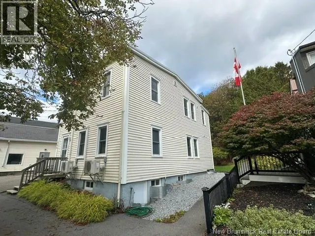 236 Millidge Avenue