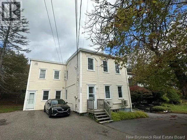 236 Millidge Avenue