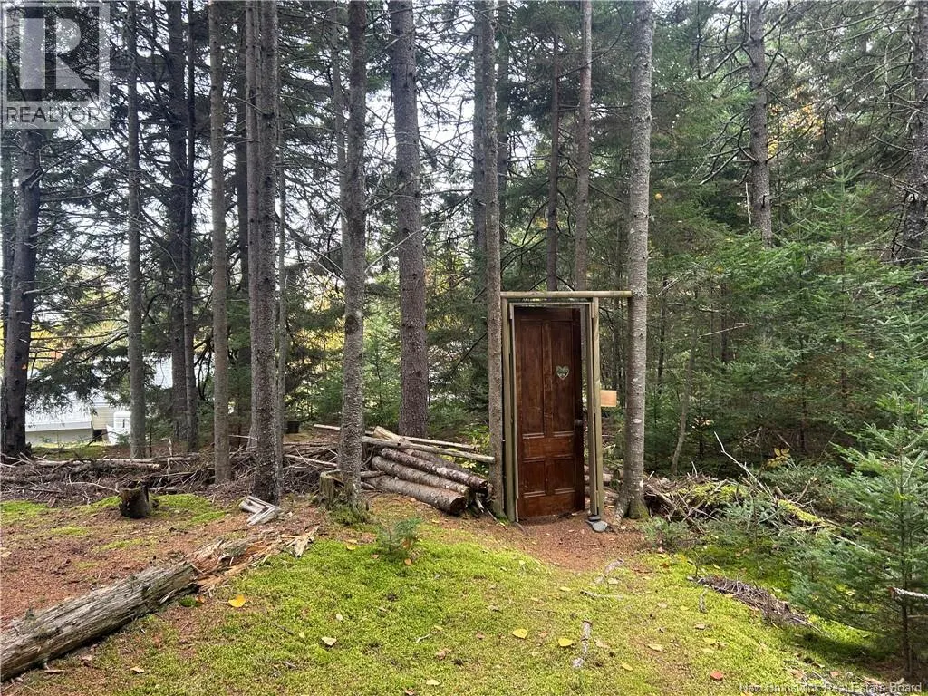 962 North Road