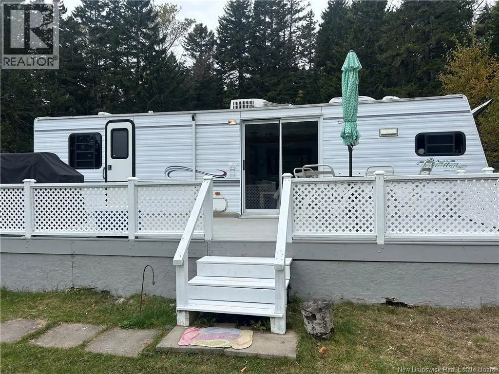 962 North Road