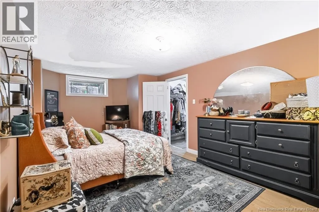 27 Miro Court