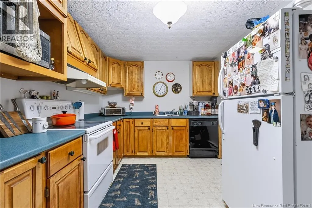27 Miro Court
