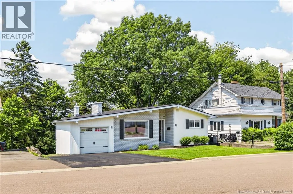31 Alexander Avenue