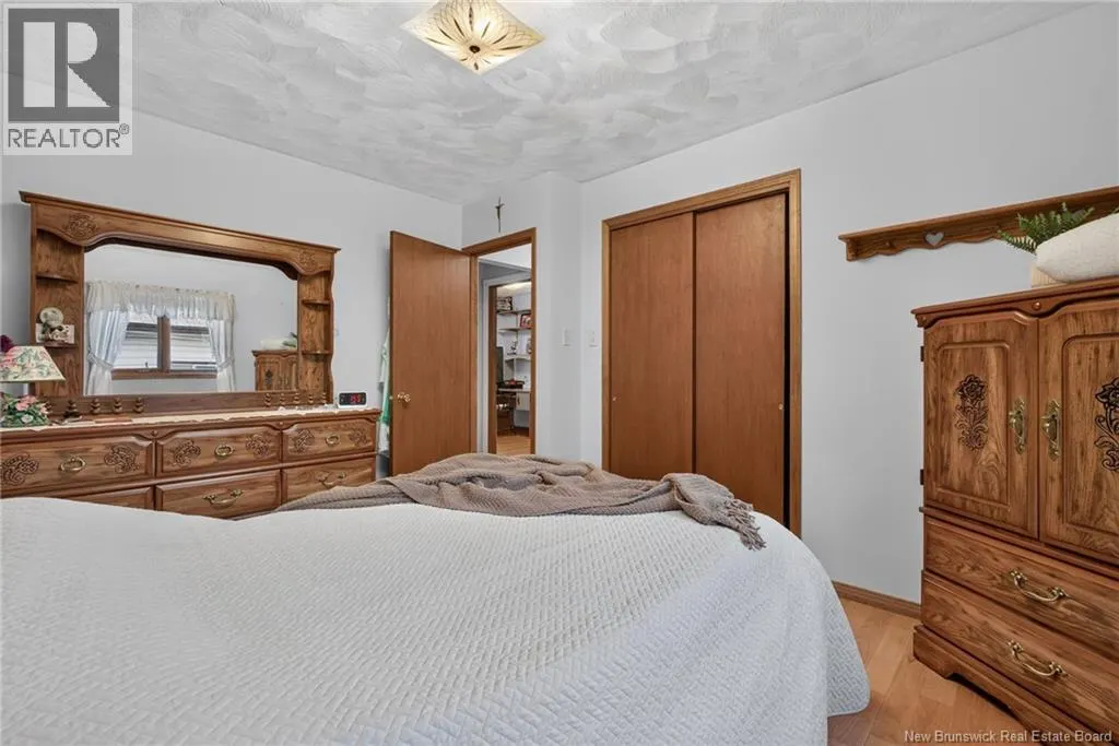 135 Hennessey Road