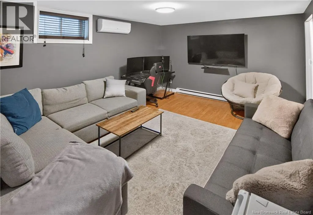 203 Twin Oaks Drive