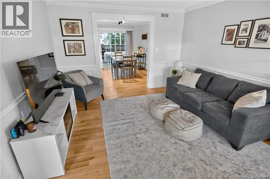203 Twin Oaks Drive