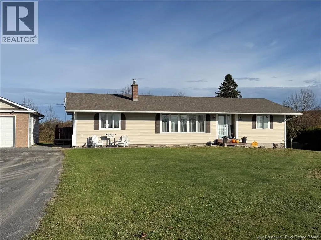 18 Hillside Street