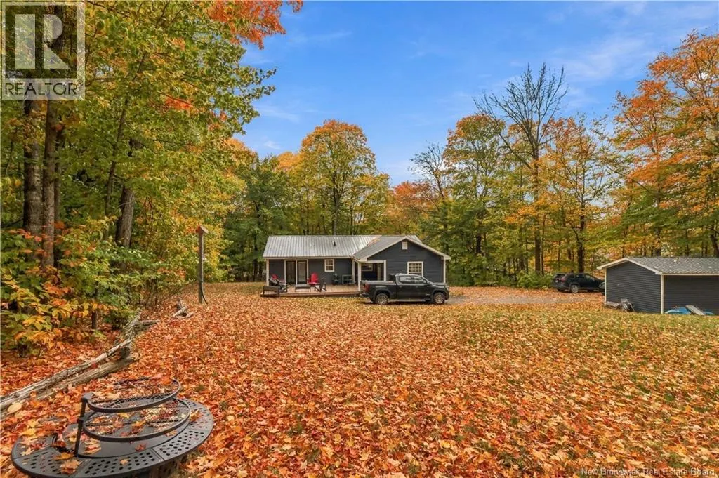 21 Mountain View Crescent