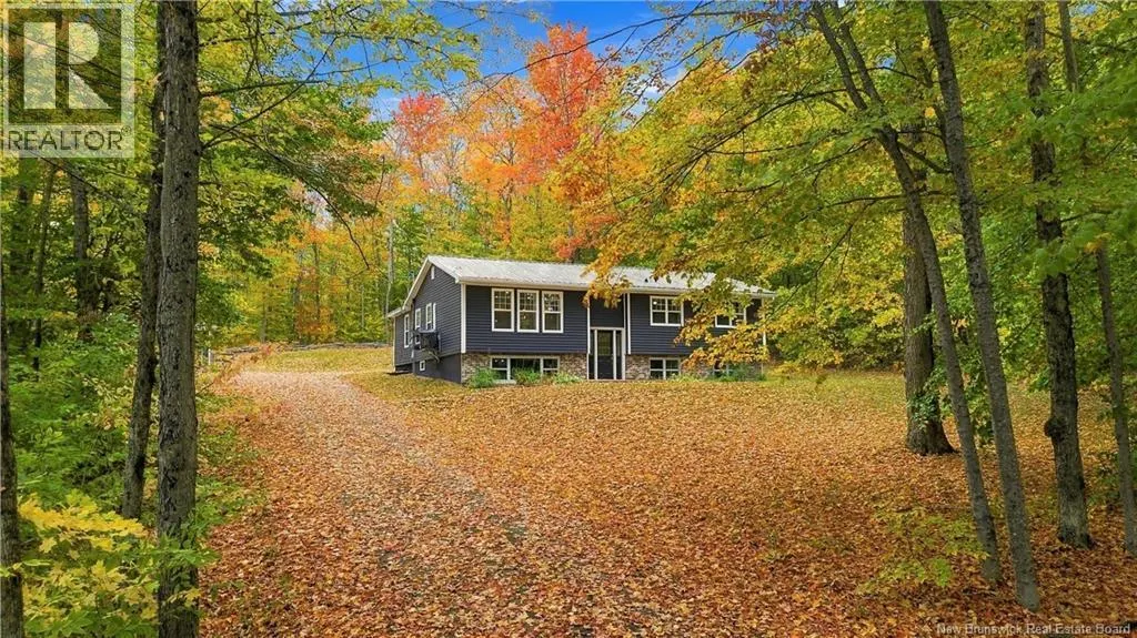 21 Mountain View Crescent