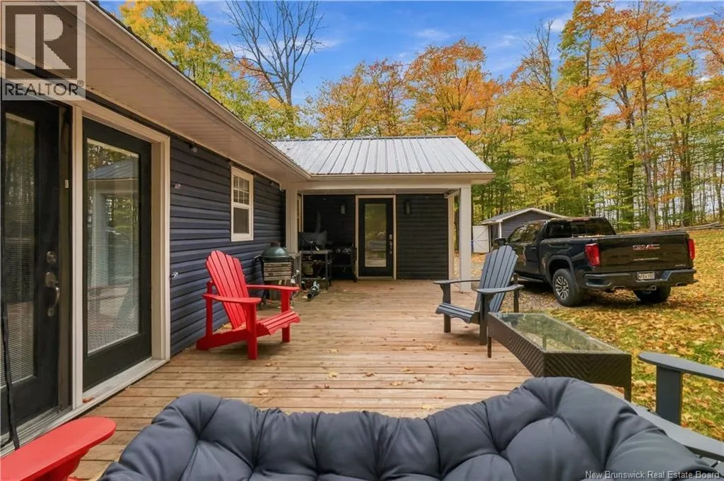 21 Mountain View Crescent