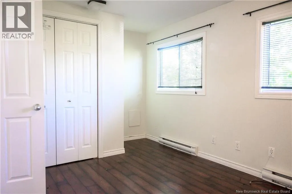 4 Robin Court