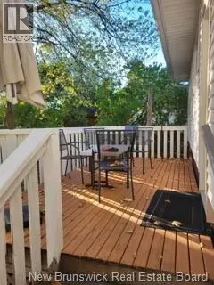 40 Hillcourt Drive