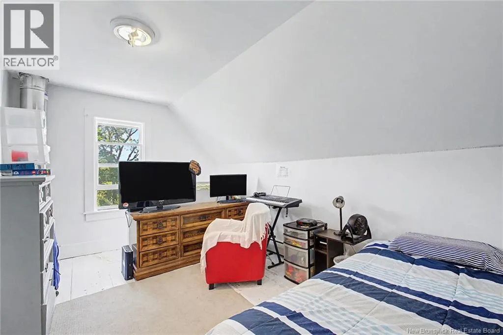 288 Sunpoke Road