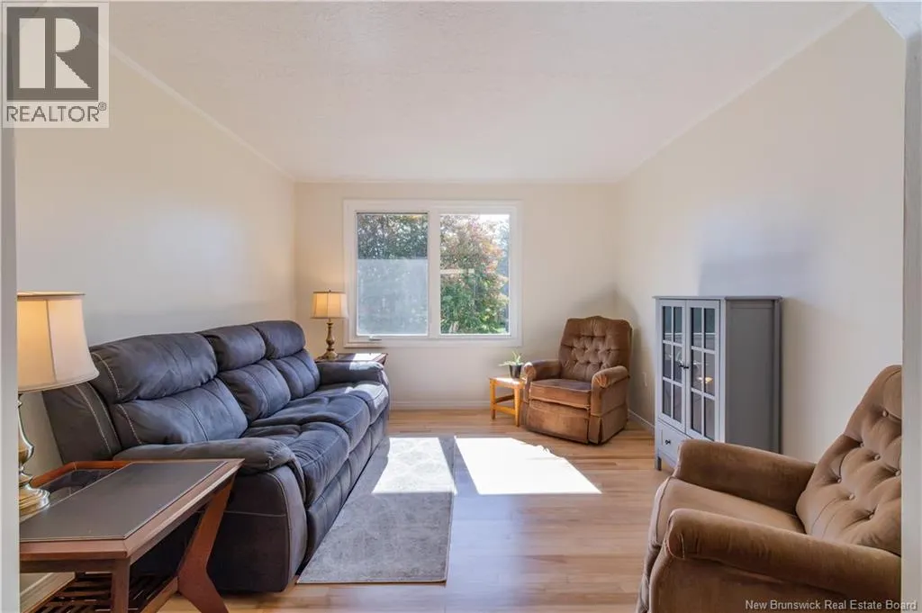 10 Birch Lane